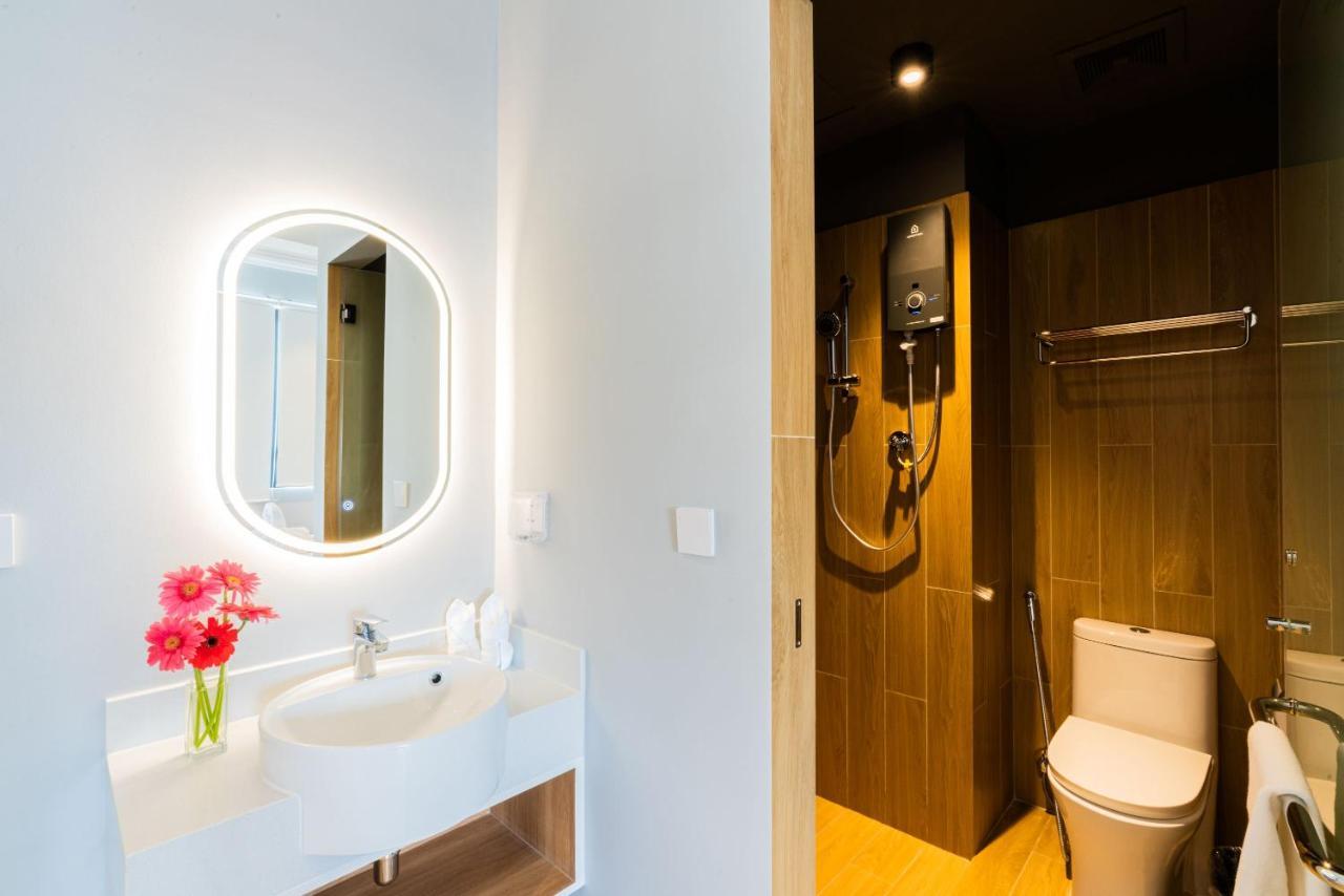 Emerald Hotel Residence Phnom Penh Extérieur photo